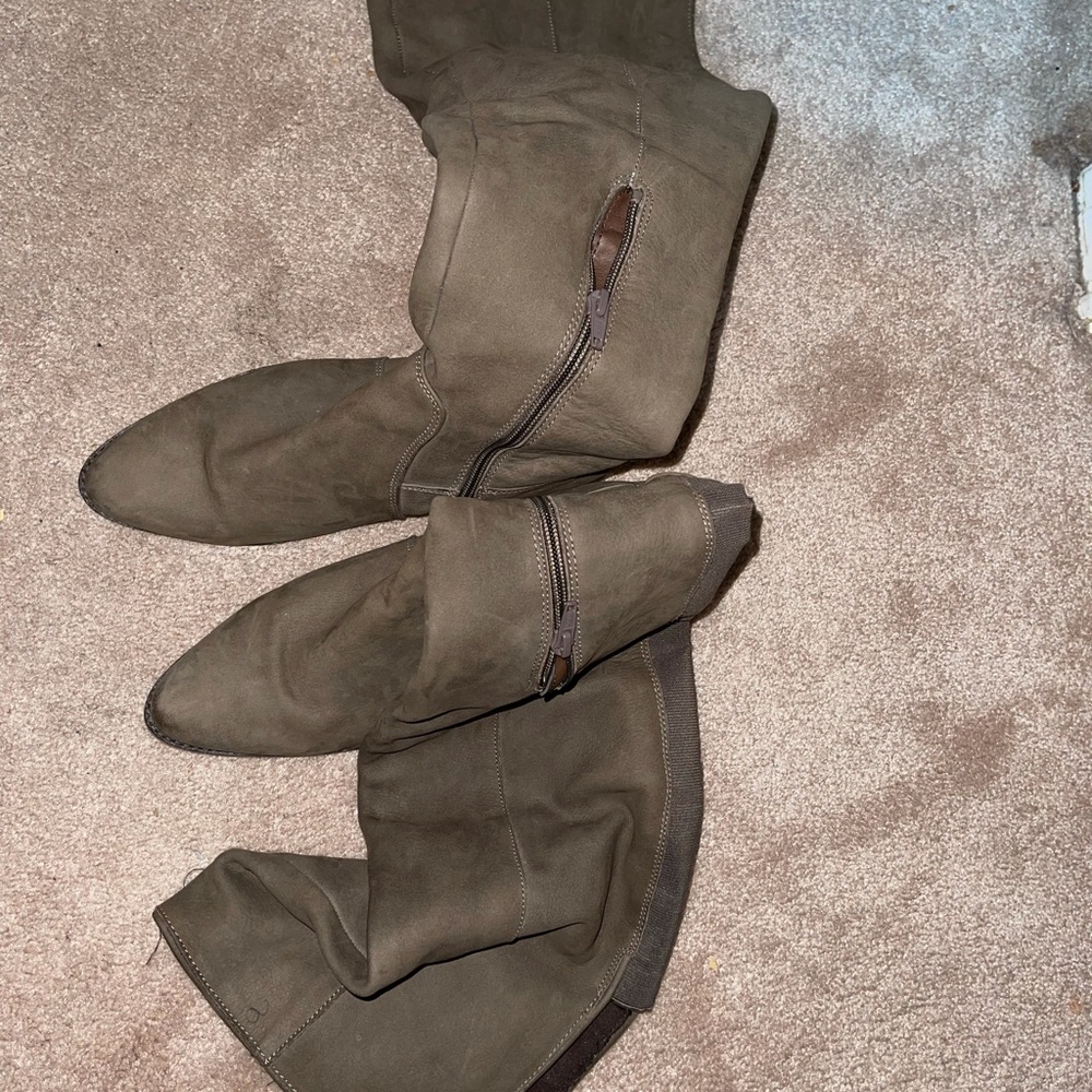 Steve Madden Over the Knee Boots